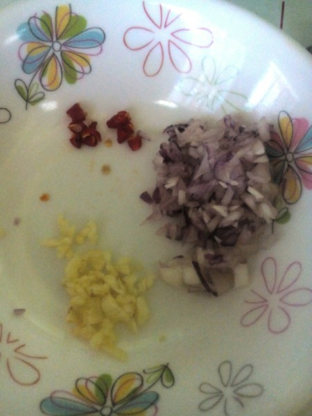 chopped chilis, onion and garlic