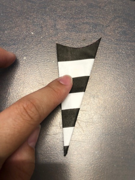 Spiderweb Display Sign - cut