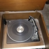 Value of a WT Grant Vintage Stereo System - cabinet style system