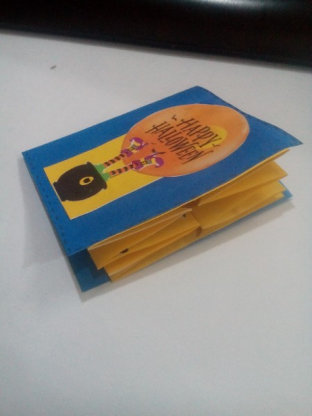 Halloween Explosion Card - card from the side