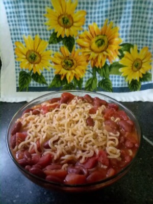 Ramen Noodles and Beans in bowl