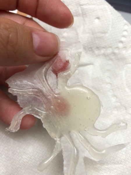 How to Make Hot Glue Spiders - wash in the sink to get paper wet