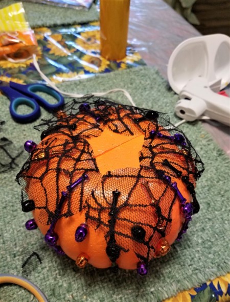 The Little Punk'in Who Could! - glue starting away from the outside edge working toward the stem