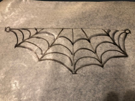 Spiderweb Necklace - draw inverted U shapes to complete the web