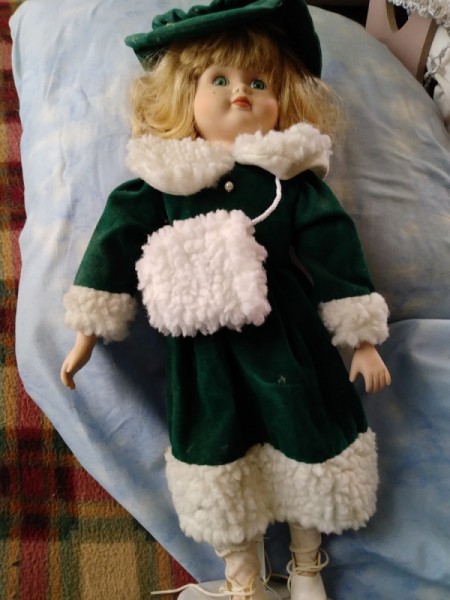 Value and Identification of Porcelain Dolls