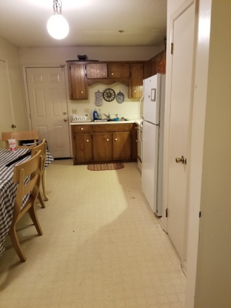 Kitchen Paint Color Advice to Flow from Turquoise Living Room