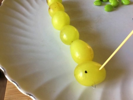 Grape and Edamame Caterpillars - use a toothpick to poke holes for the eyes and add a black sesame seed