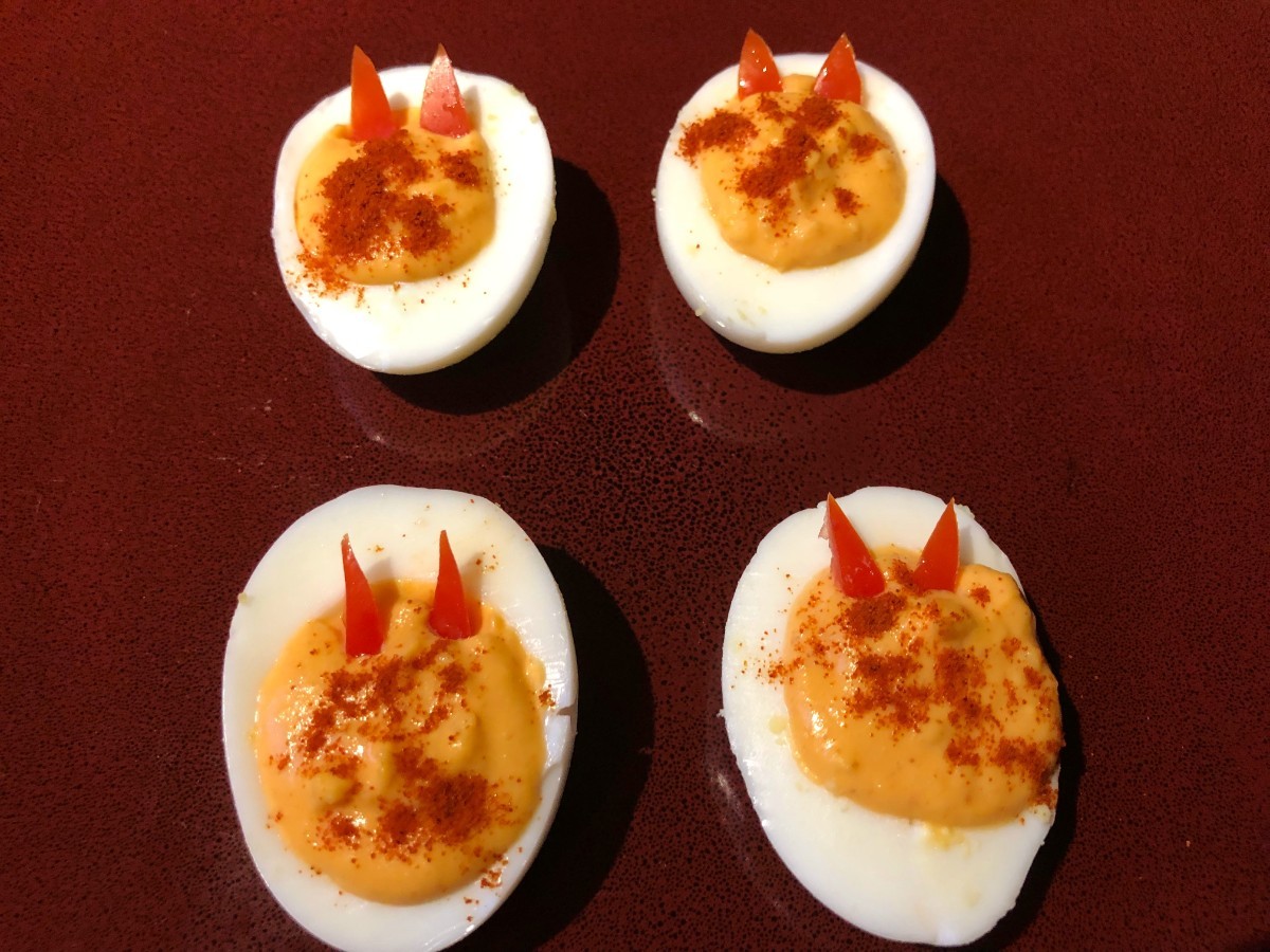Halloween Deviled Eggs Thriftyfun