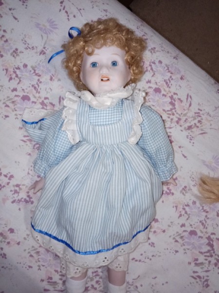 Identifying Porcelain Dolls