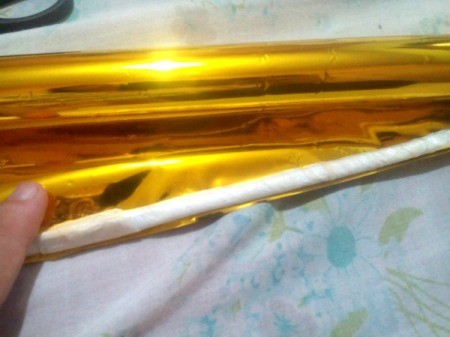 Laurel Leaf Headdress - wrap gold foil paper around the strip