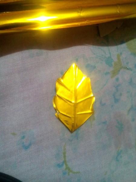 Laurel Leaf Headdress - finished leaf