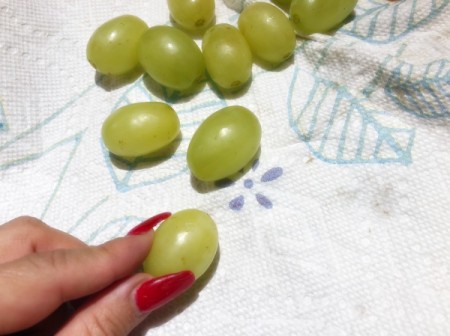 drying Grapes