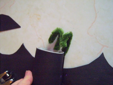 Hanging Bats - bent the pipe cleaner to create feet