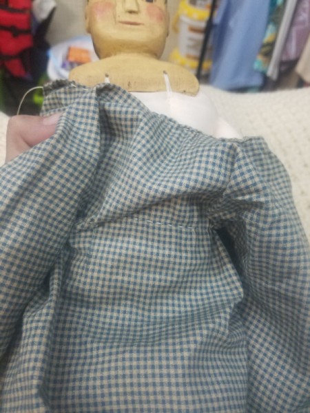 Identifying Old Dolls