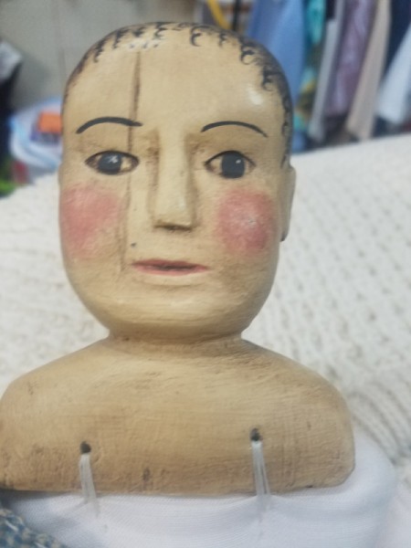 Identifying Old Dolls
