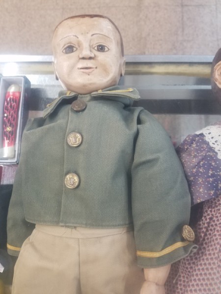 Identifying Old Dolls
