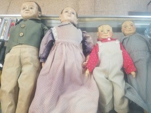 Identifying Old Dolls