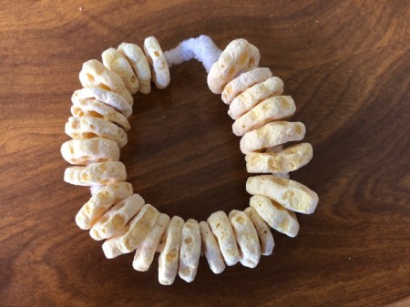 Cereal Birdie Treats - create a ring and twist the ends together