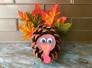 Pinecone Turkey - cute pinecone turkey