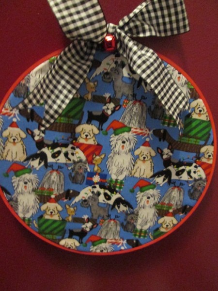 Embroidery Hoop Pet Art - bow tied to the top of the hoop
