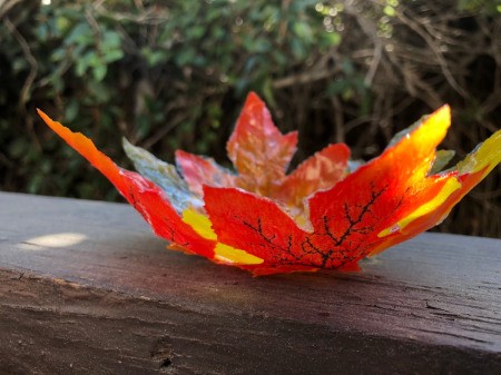 Autumn Leaves Centerpiece - finished leaf bowl