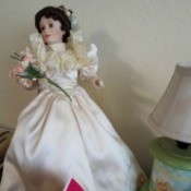 Identifying a Porcelain Doll - bride doll