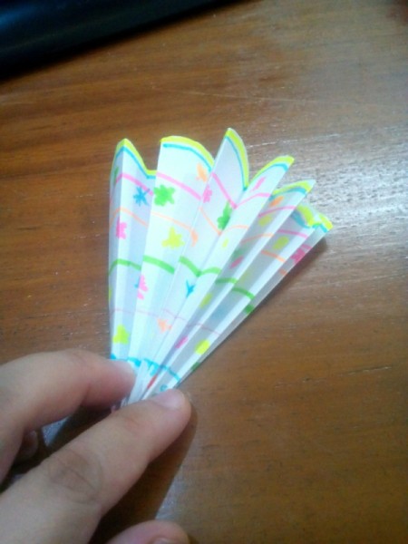 Paper Christmas Tree - make accordion fold