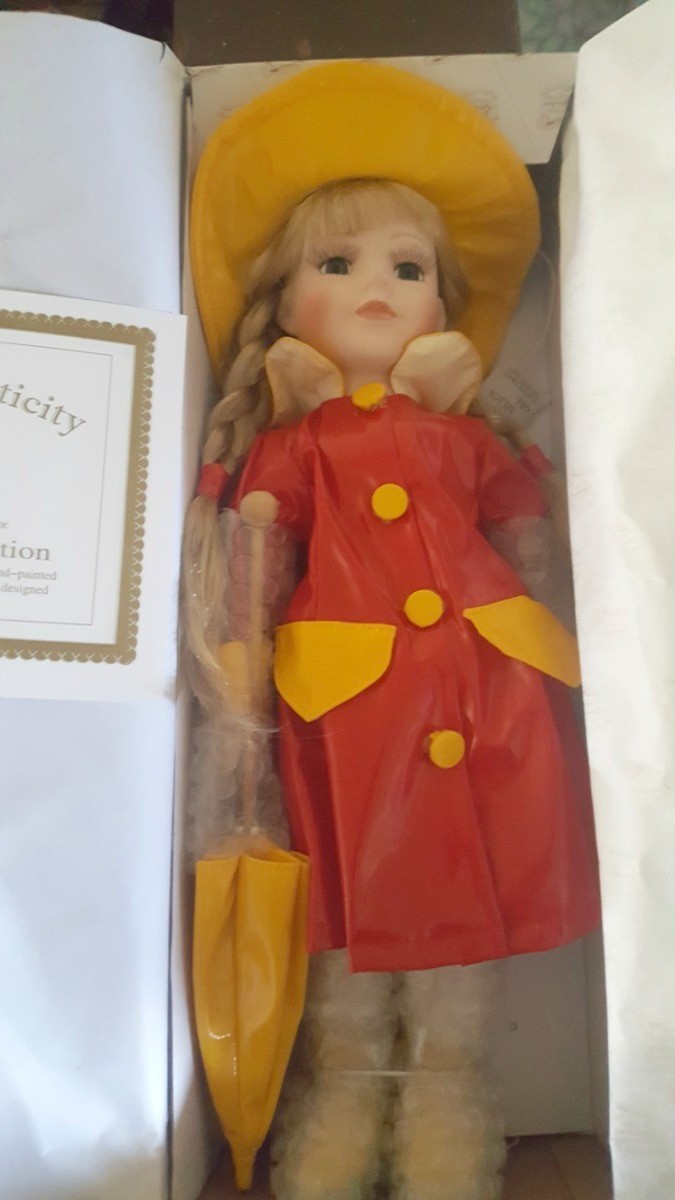 heritage signature collection christmas doll