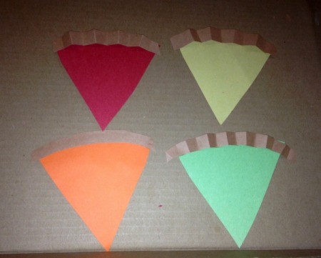 Pumpkin Pie Garland - glue down flat or fold accordion style and then glue