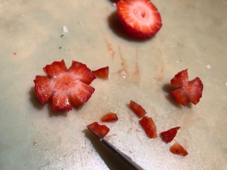 Cauliflower Sheep Centerpiece - make flowers from strawberry slices