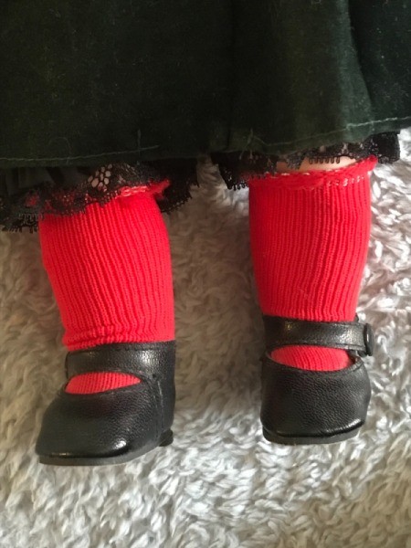 Identifying a Porcelain Doll