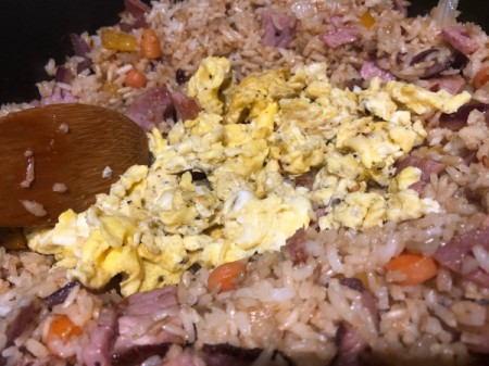 adding cooked egg to Fried Rice