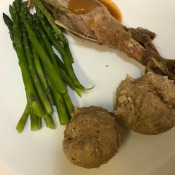 Dinner Roll with asparagus and turkey leg