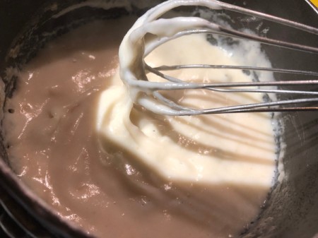 whisking Sauce