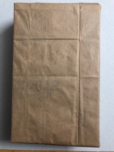 Wrapping Paper Ornaments - wrap gift in the brown paper