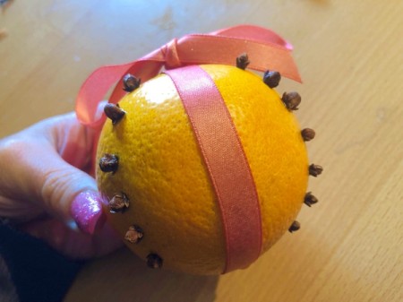 How to Make Orange Clove Pomanders - leave shrinkage space between the cloves