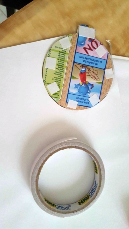 Sparkling Paper Ornaments - sticking on double sided tape