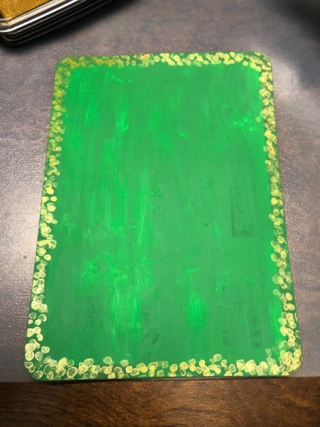 Christmas Tree Ribbon Card - gold ink dots around the outside of the card face