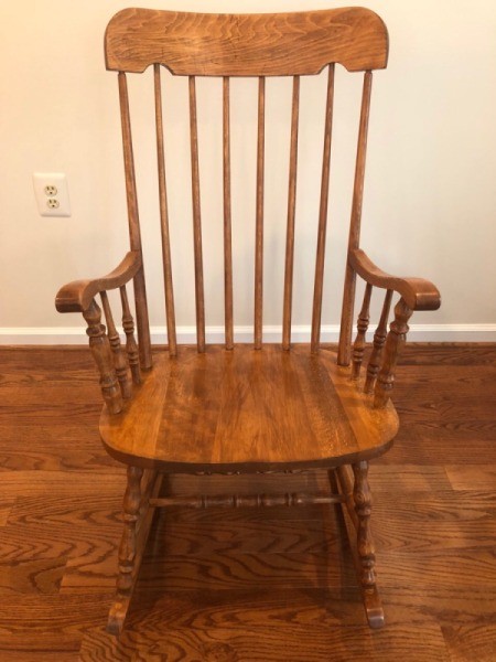 Determining the Value of Vintage Chairs? | ThriftyFun