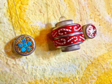 Plastic Bottle Cap Ornaments - decorate more