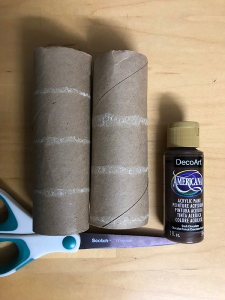 Kids' Christmas Tree Craft - paper towel roll cut in half