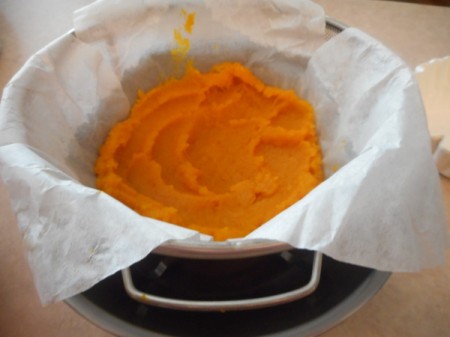 straining Pie Pumpkin puree