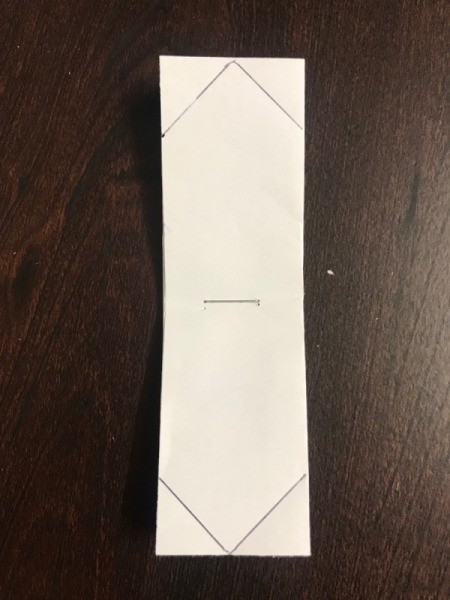 Snowflake Bow for Oversize Gift - lines drawn to nip off corners