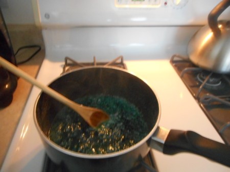 boiling thickened sugar with coloring