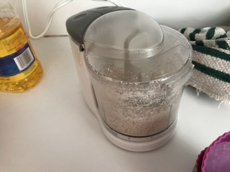 grinding oats in food processor