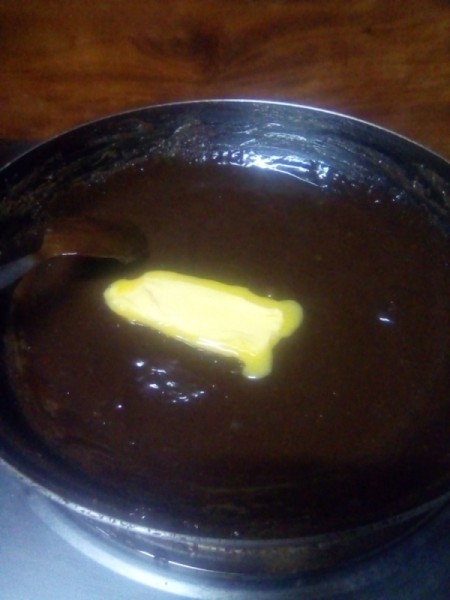 butter added to frosting