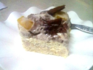 piece of Mango Float Dream Cake