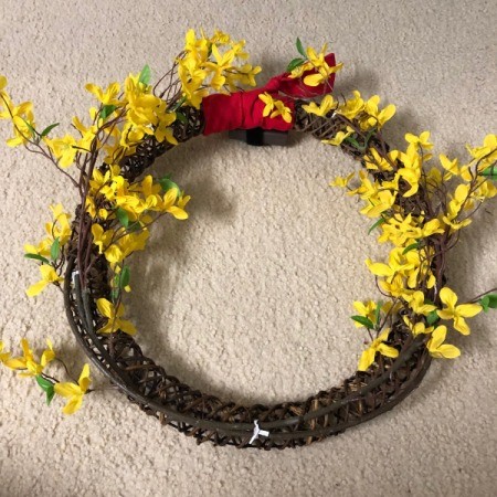 Chinese New Year Wreath - repeat and add forsythia to other side of the wreath