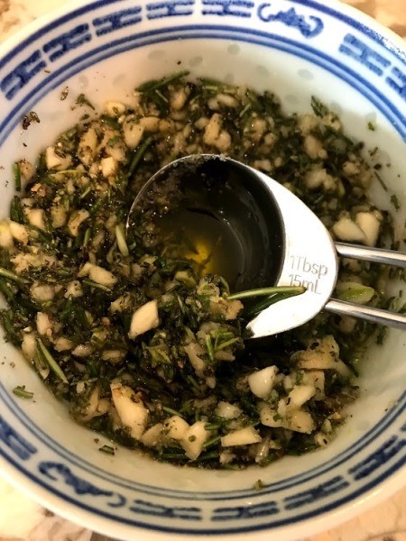 Lamb Roast with Garlic and Rosemary