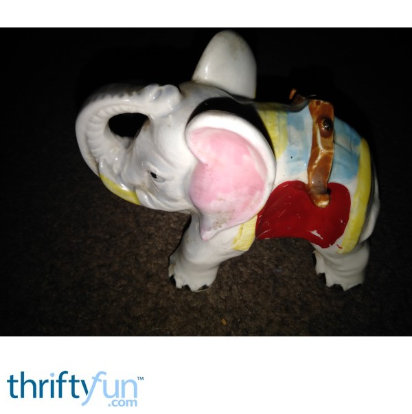 Value of Vintage Figurines? ThriftyFun